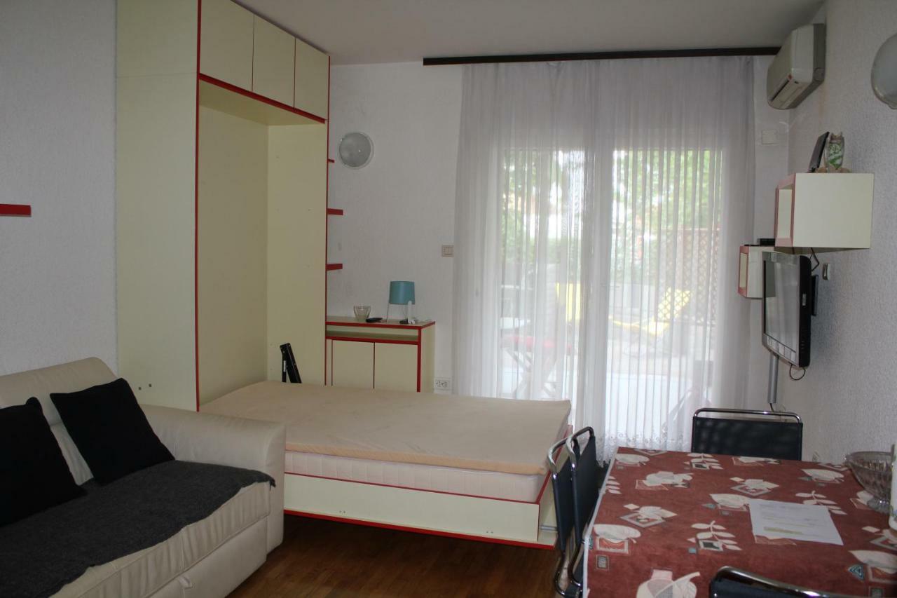 Apartmajsko Naselje Zusterna Apartamento Koper Exterior foto
